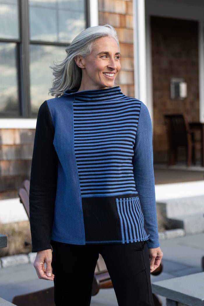 COLOR BLOCKED PULLOVER SWEATER H51302 - Style CoastWomens - Tops - Long sleeve