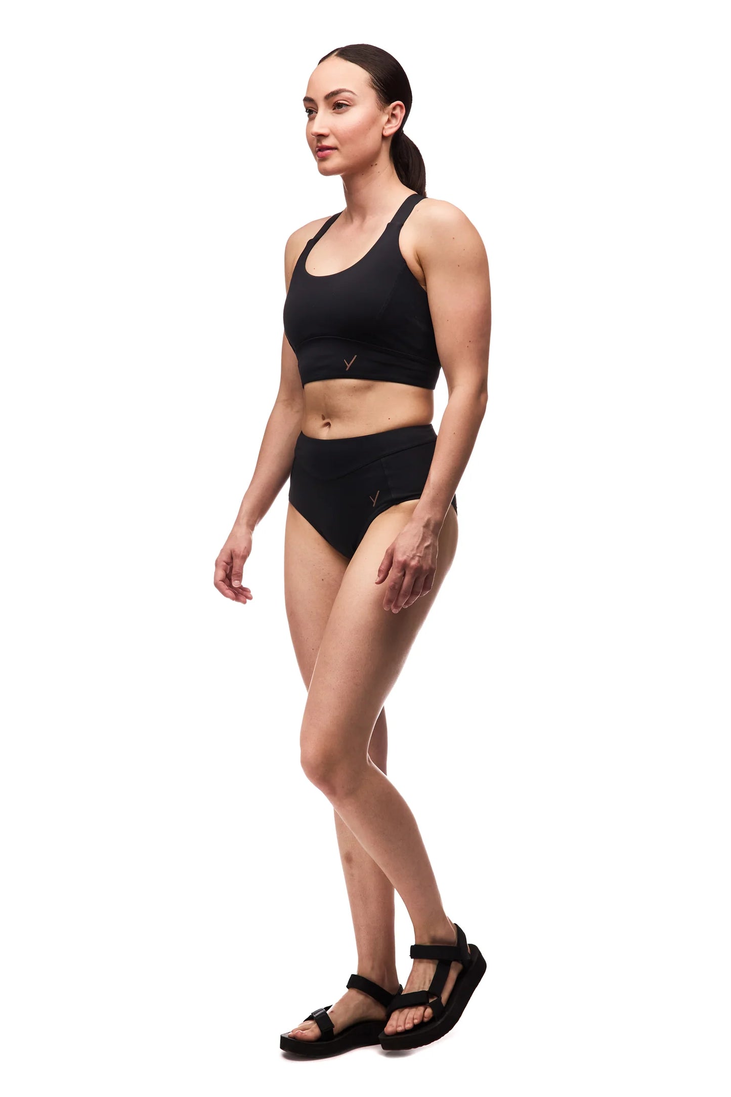Indyeva Lago S26W0003 W